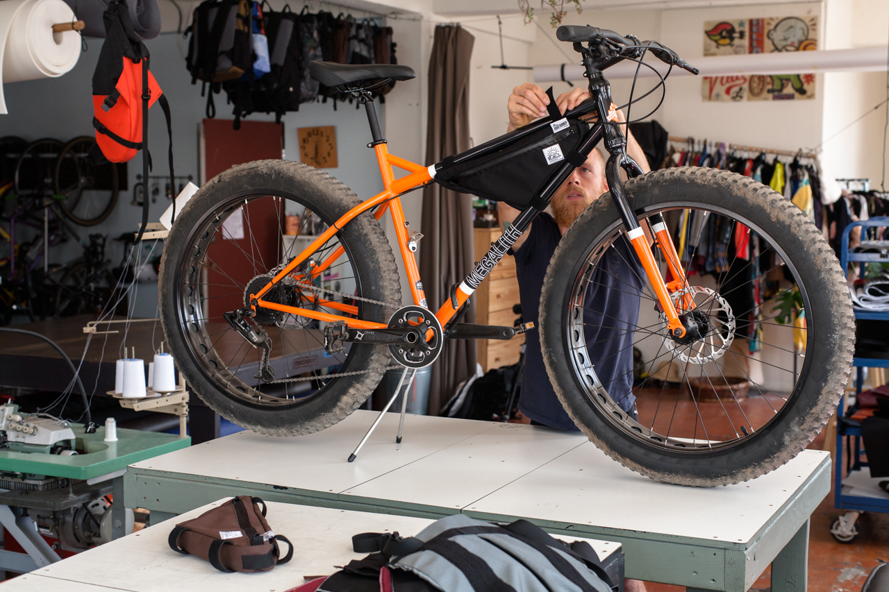 state_bicycle_co_road_runner_frame_bag_bike_packing_11